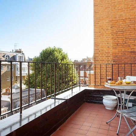 Capital Sloane Street Studio With Balcony Лондон Екстериор снимка